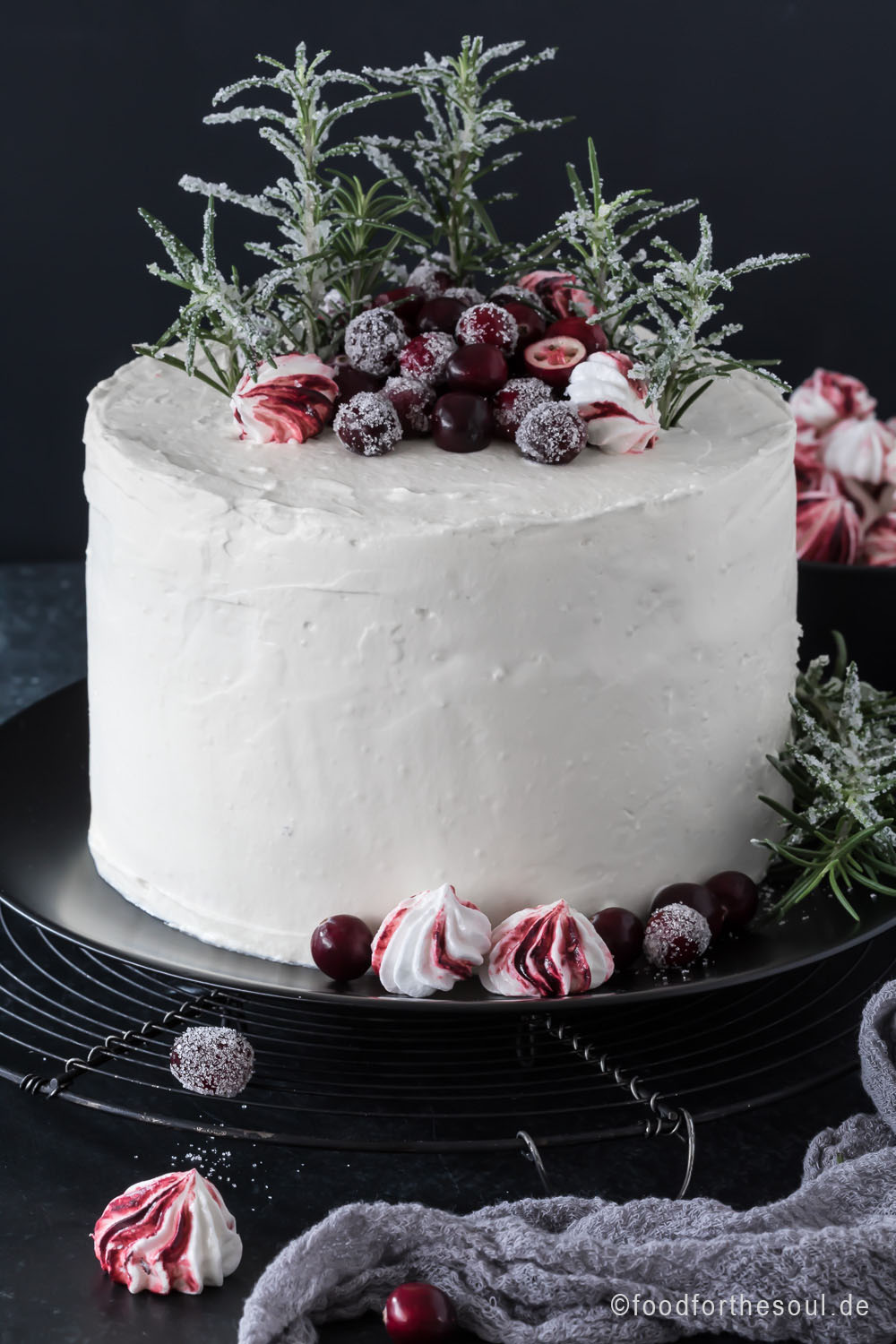 Lebkuchentorte mit Cranberries und Mascarpone Creme - food for the soul