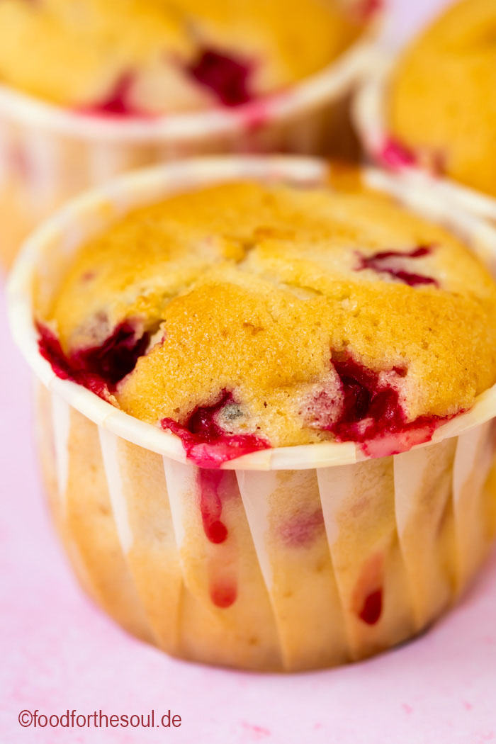 Einfache saftige Johannisbeer-Joghurt-Muffins - food for the soul