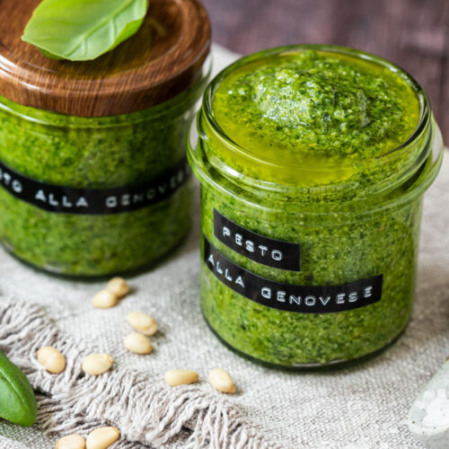 Basilikum Pesto - Pesto alla Genovese - food for the soul